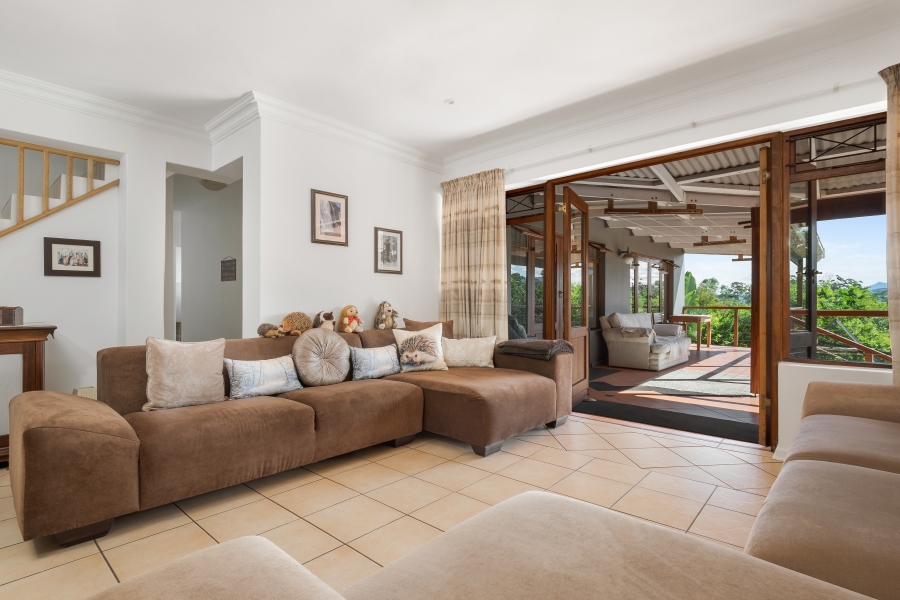 7 Bedroom Property for Sale in Hunters Home Western Cape